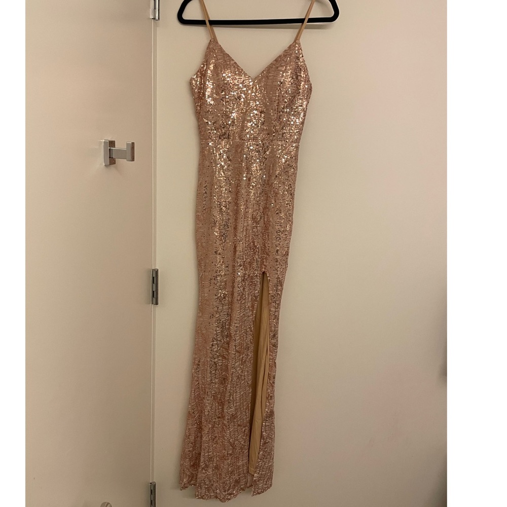 NWT Miss Ord Sequin Rose-Gold Gown